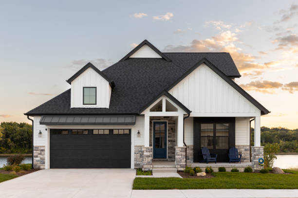 Best Emergency Roof Repair Services  in Salem, MA